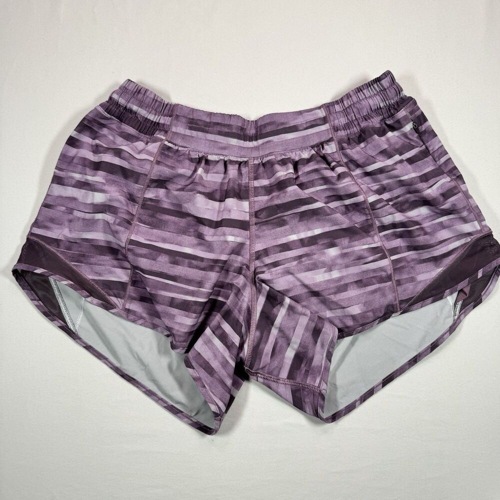 Lululemon Hotty Hot Shorts 2.5" Low Rise Violet Stripe Print Size 6